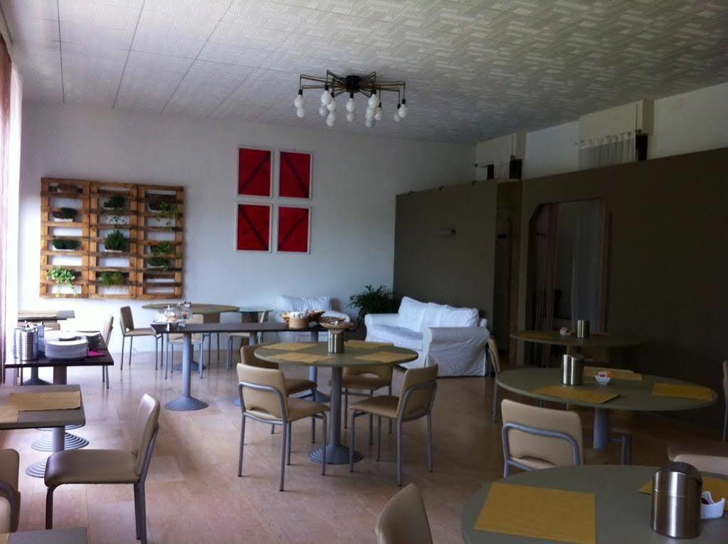 Hotel San Francesco Borgomanero Ngoại thất bức ảnh