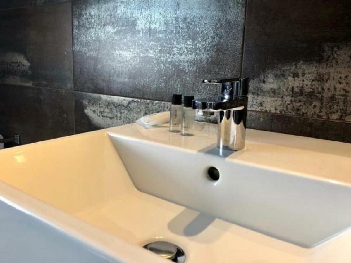 Hotel San Francesco Borgomanero Ngoại thất bức ảnh